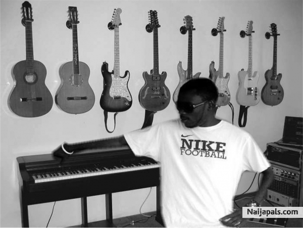 KEYS - click for next photo