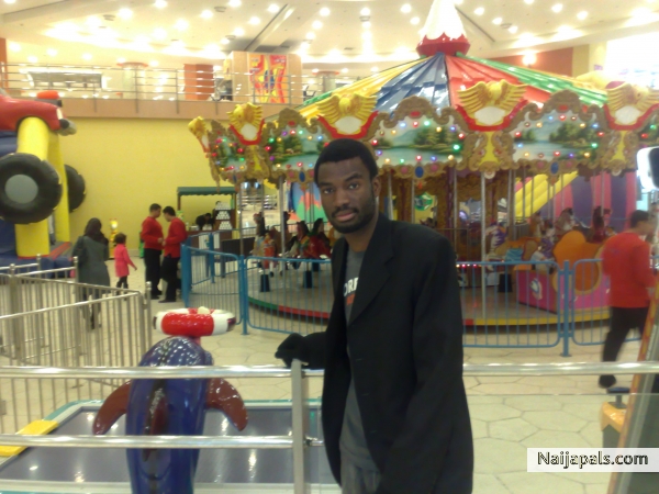  - click for next photo