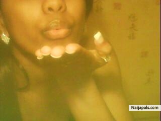 Bl0wiin A kii$$ - click for next photo