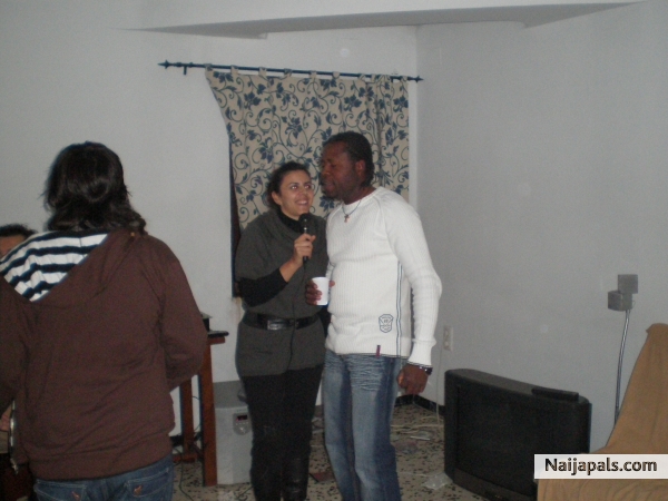  - click for next photo