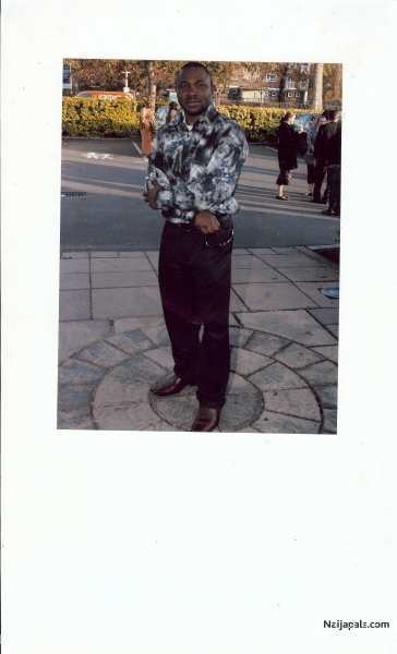  - click for next photo