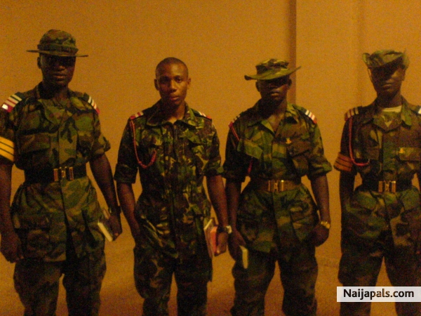 1st republic dalet battalion strongmen - click for next photo