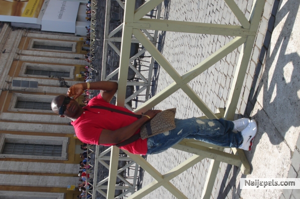  - click for next photo