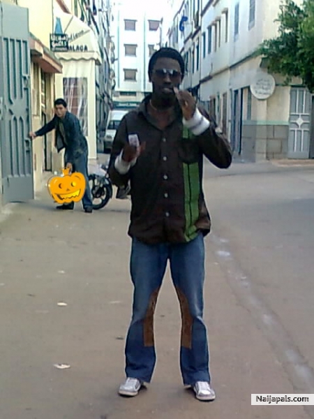  - click for next photo
