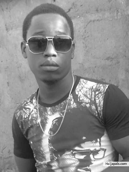 that's today's code@2starnoni.com - click for next photo