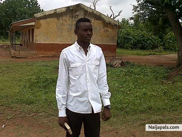  - click for next photo