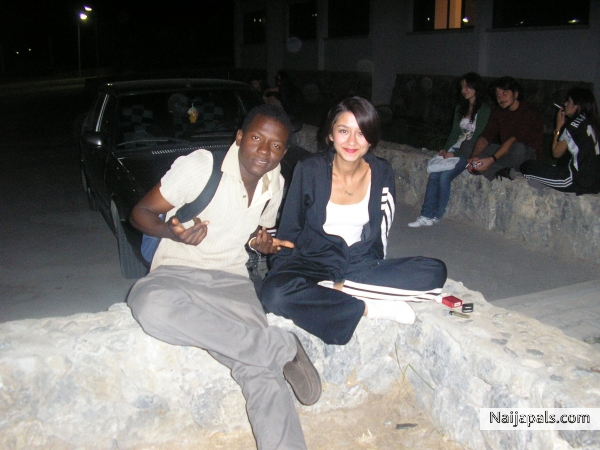  - click for next photo