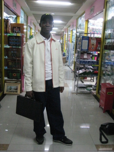  - click for next photo