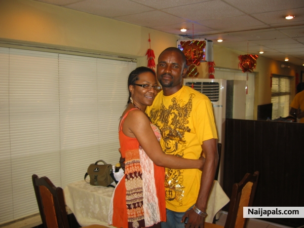 my first hour in Lagos Nigeria - click for next photo