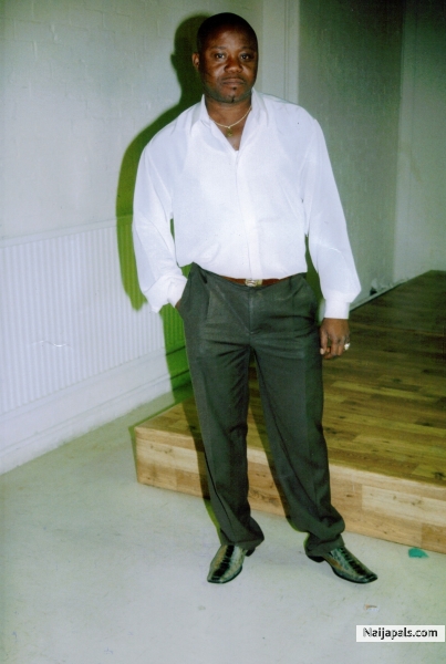  - click for next photo