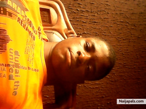 CHEAZY - click for next photo
