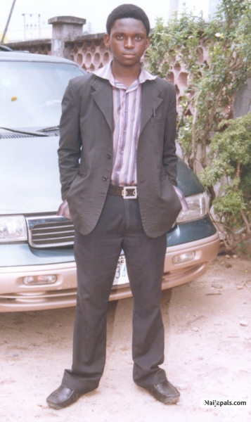  - click for next photo