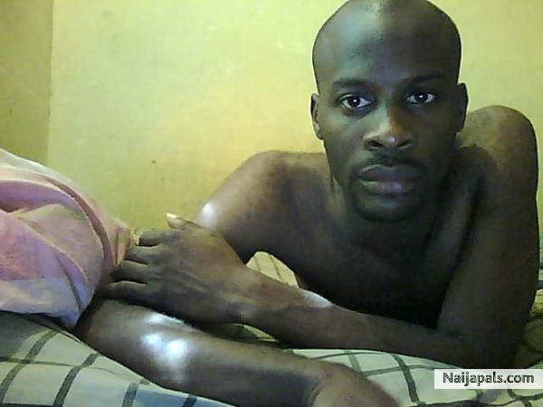 Just Chillin' - click for next photo
