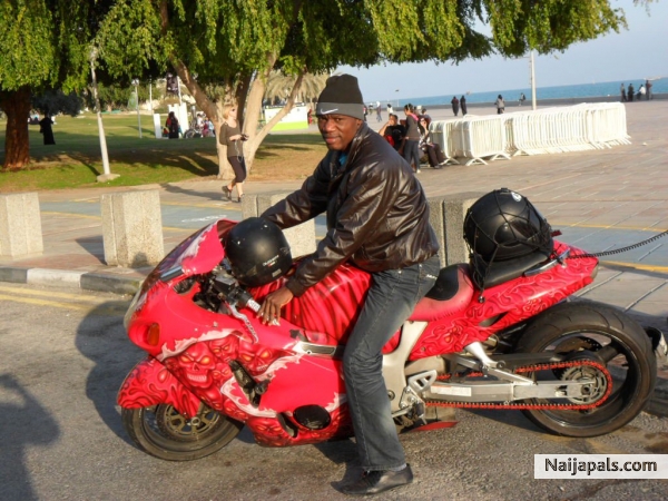  - click for next photo