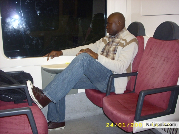  - click for next photo