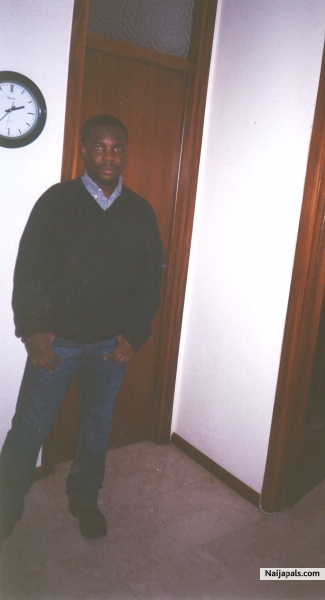  - click for next photo