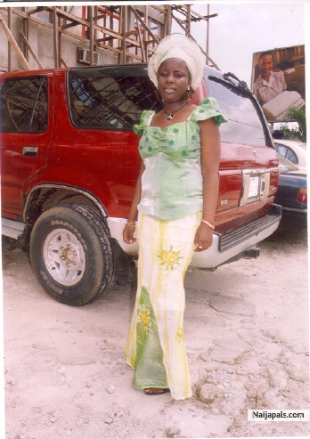 Madam cash or wat do u think? - click for next photo
