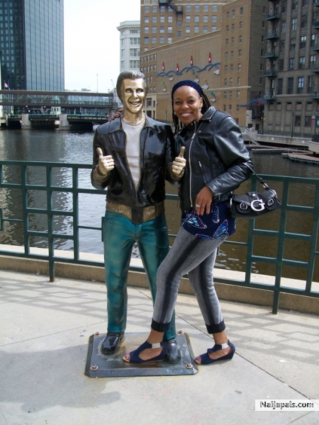 On Mothers Day hanging wit the Fonz lol... - click for next photo