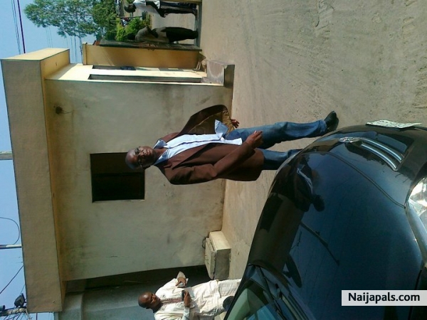 At wale omotosho' s wedding - click for next photo