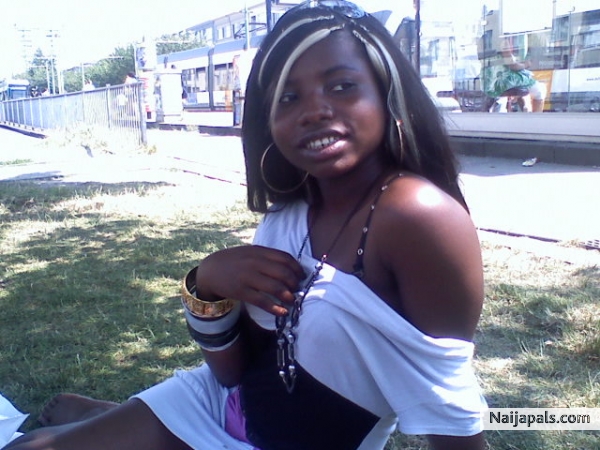  - click for next photo