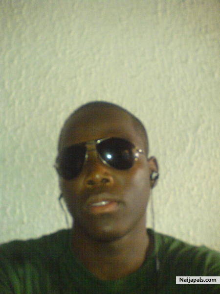 dele - click for next photo