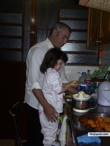  - click for next photo