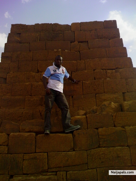  - click for next photo