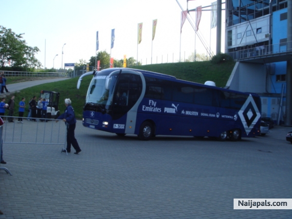 hsv bus - click for next photo