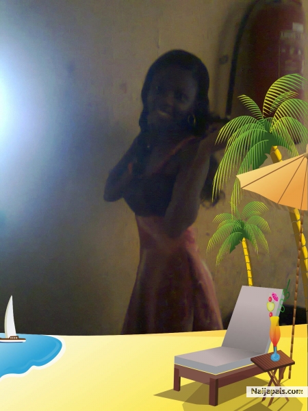 d gal herself - click for next photo