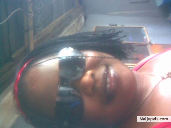  - click for next photo