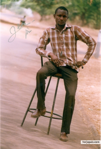  - click for next photo