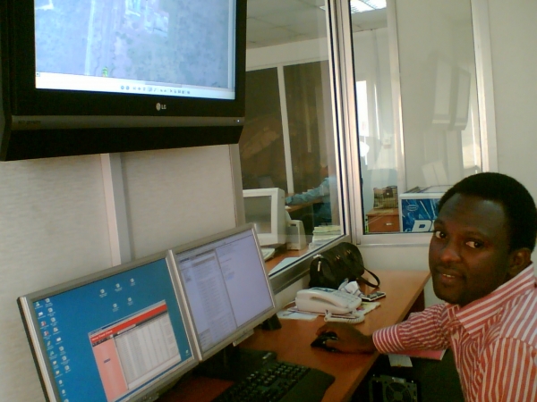 workin - click for next photo
