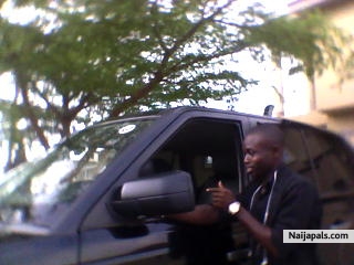  - click for next photo