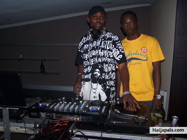 holding it down with DJ Snoop da Damaja - click for next photo