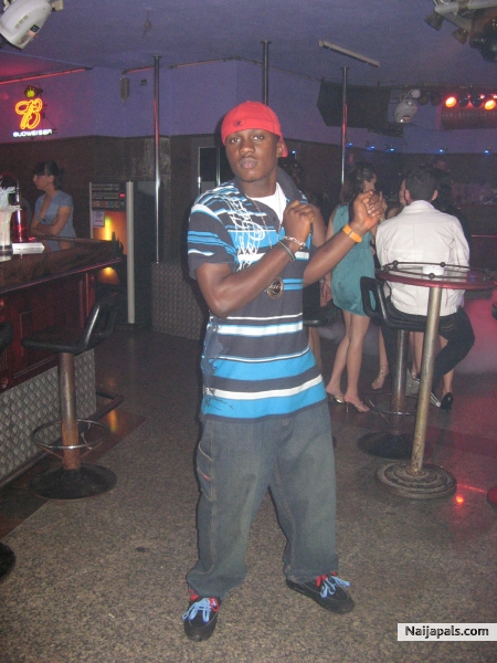 in da klub - click for next photo