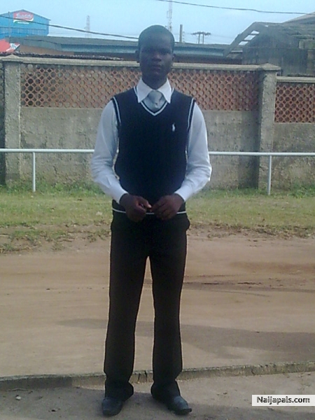  - click for next photo