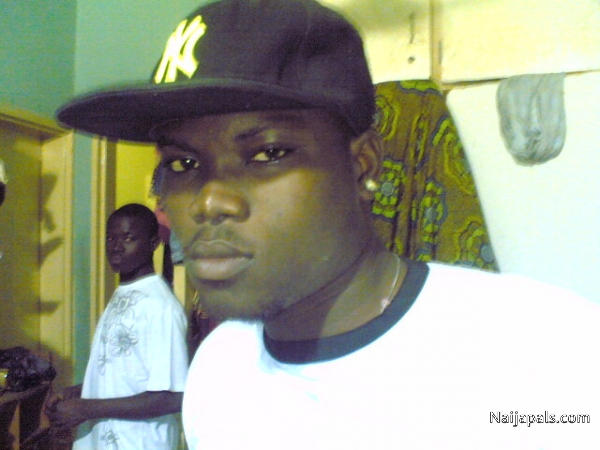  - click for next photo