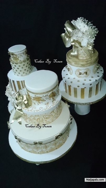 Cakes by Tosan - click for next photo