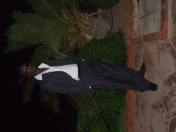  - click for next photo