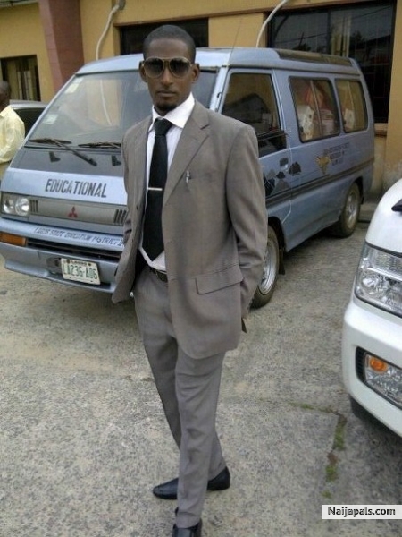  - click for next photo