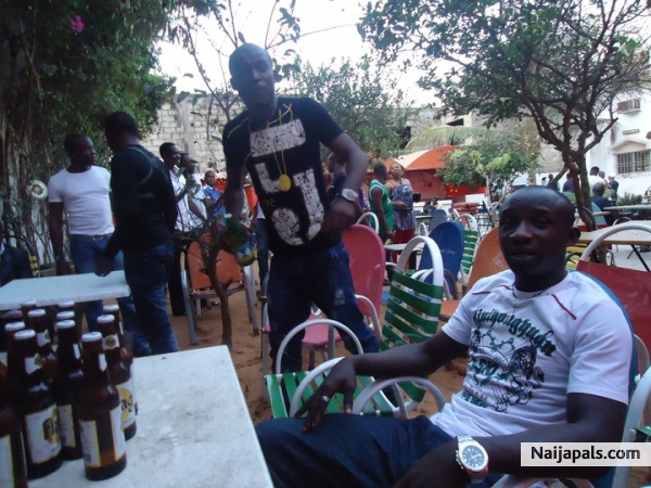 at chez willy flag bar - click for next photo
