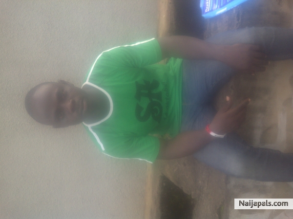 I dey kampe - click for next photo