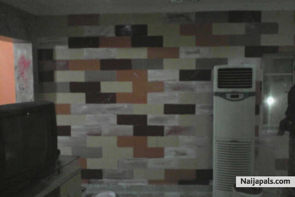 PAINT TILE DESIGH - click for next photo