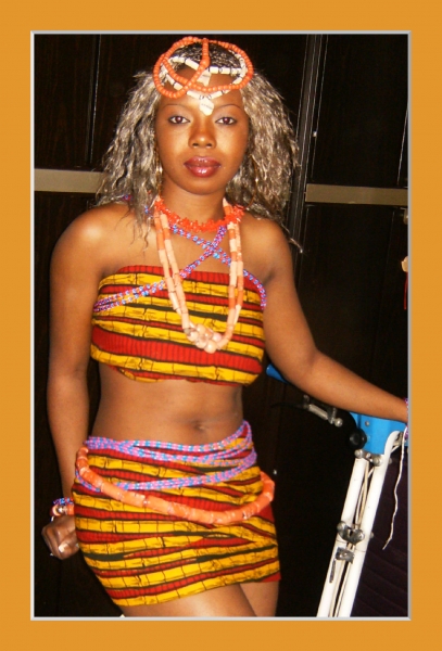  - click for next photo