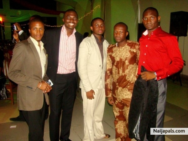 ON MA CONVOCATION CEREMONY!! - click for next photo