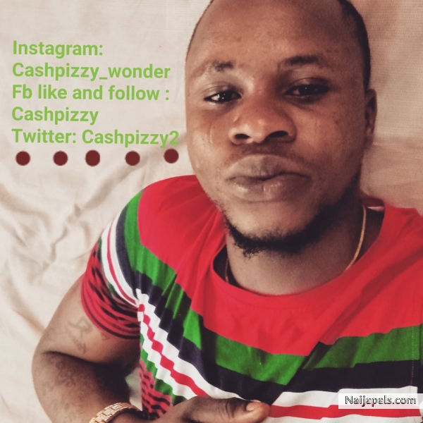 Cashpizzy_wonder - click for next photo
