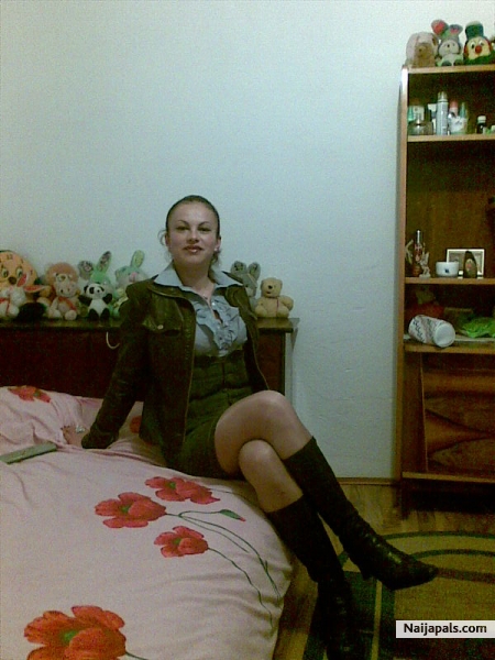  - click for next photo