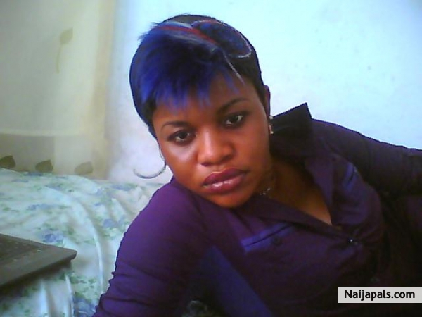 hello felas - click for next photo