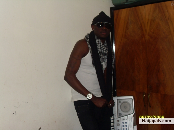 On to da smae level - click for next photo