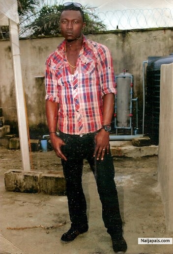  - click for next photo